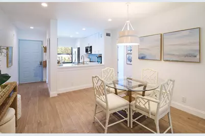12830 Briarlake Drive #203, Palm Beach Gardens, FL 33418 - Photo 4