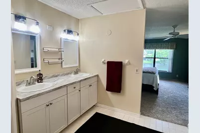 6944 Briarlake Circle #201, Palm Beach Gardens, FL 33418 - Photo 20