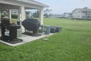 800 W Horizons W, Boynton Beach, FL 33435 - Photo 10