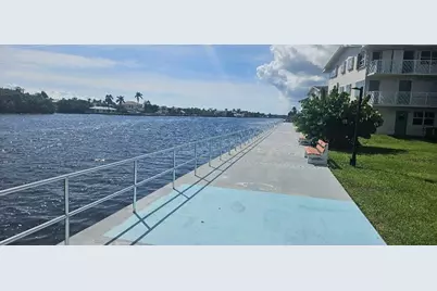 800 W Horizons W #104, Boynton Beach, FL 33435 - Photo 4