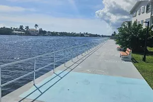 800 W Horizons W, Boynton Beach, FL 33435 - Photo 4