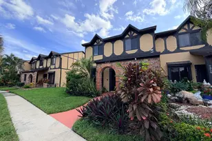 9346 NW 49th Pl, Sunrise, FL 33351 - Photo 36