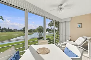 3980 Oaks Clubhouse Dr, Pompano Beach, FL 33069 - Photo 6