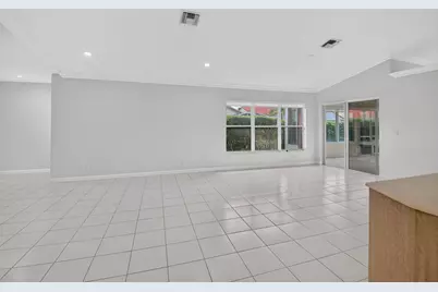 7248 Mistral Court, Boynton Beach, FL 33437 - Photo 4