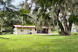 1903 SW 3rd Ave, Okeechobee, FL 34974 - Photo 2