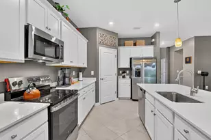 18737 Marlin Kite Ln, North Fort Myers, FL 33917 - Photo 6