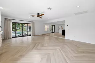 1013 Shady Lakes Cir, Palm Beach Gardens, FL 33418 - Photo 18