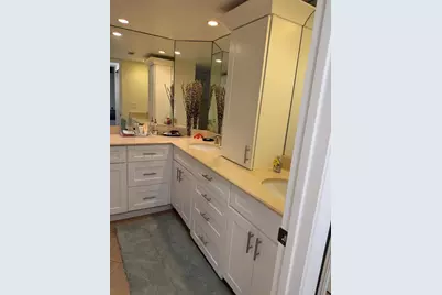 85 Pelican Pointe Drive #103, Delray Beach, FL 33483 - Photo 8