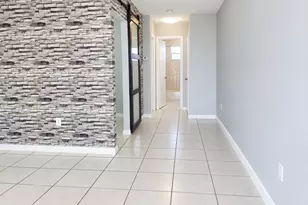 7221 Venetian St, Miramar, FL 33023 - Photo 4