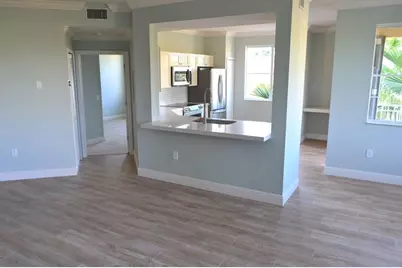 11012 Legacy Drive #306, Palm Beach Gardens, FL 33410 - Photo 4