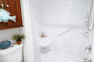 108 Lake Evelyn Dr, West Palm Beach, FL 33411 - Photo 24