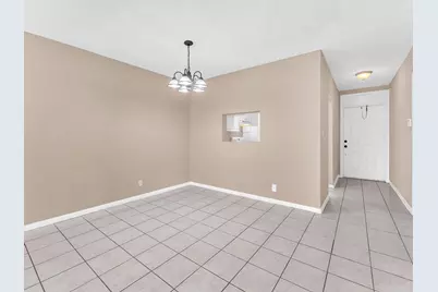 5275 NW 10th Court #401, Plantation, FL 33313 - Photo 8