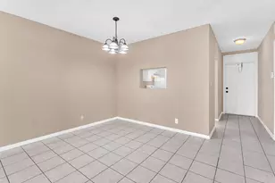 5275 NW 10th Ct, Plantation, FL 33313 - Photo 8