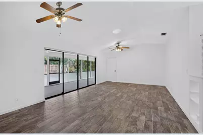 9881 SE Little Club Way N, Jupiter, FL 33469 - Photo 10
