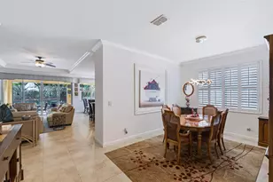 11907 SW Crestwood Cir, Port Saint Lucie, FL 34987 - Photo 6