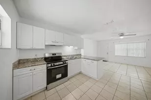 421 NE 26th Ct, Ocala, FL 34470 - Photo 6