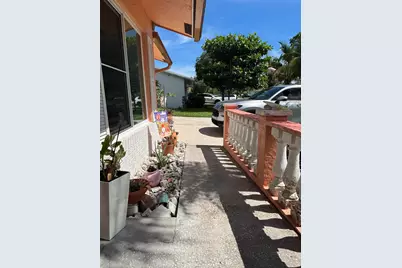 4553 Vespasian Court, Lake Worth, FL 33463 - Photo 4