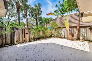 1419 14th Ct, Jupiter, FL 33477 - Photo 4