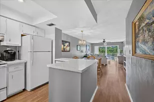 333 NE 19th Ave, Deerfield Beach, FL 33441 - Photo 2