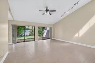 572 SW 28th Ave, Delray Beach, FL 33445 - Photo 8
