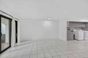 301 N Pine Island Rd, Plantation, FL 33324 - Photo 14