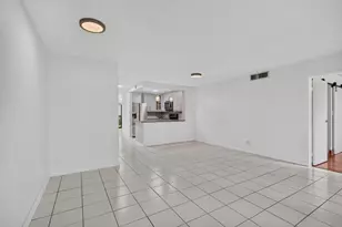 301 N Pine Island Rd, Plantation, FL 33324 - Photo 14