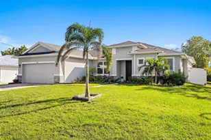 3278 SE W Snow Rd, Port Saint Lucie, FL 34984 - Photo 2