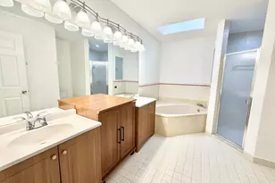 10579 Pebble Cove Ln, Boca Raton, FL 33498 - Photo 8