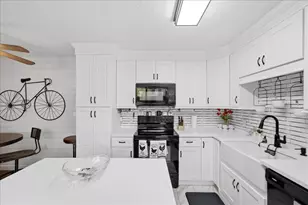 5714 SE Windsong Ln, Stuart, FL 34997 - Photo 8