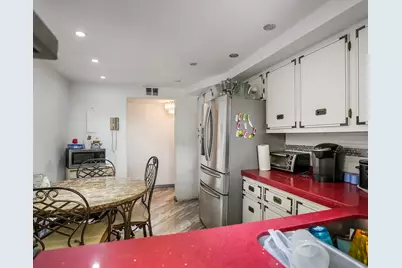 600 Parkview Drive #703, Hallandale Beach, FL 33009 - Photo 12