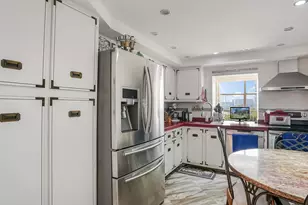 600 Parkview Dr, Hallandale Beach, FL 33009 - Photo 10