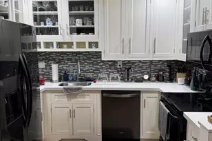 3300 W Rolling Hills Cir, Davie, FL 33328 - Photo 12