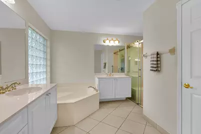 7332 Tonga Court, Boynton Beach, FL 33437 - Photo 24