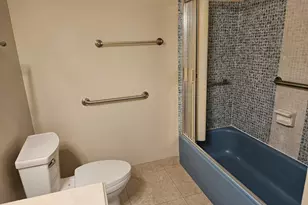 2886 Fernley Dr E, West Palm Beach, FL 33415 - Photo 16