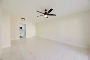 618 NW 13th St, Boca Raton, FL 33486 - Photo 12