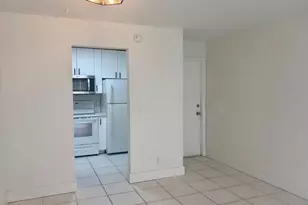 618 NW 13th St, Boca Raton, FL 33486 - Photo 4