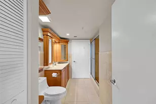 3020 NE 32nd Ave, Fort Lauderdale, FL 33308 - Photo 16