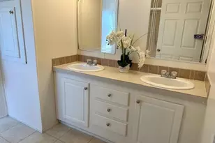 11941 Watergate Cir, Boca Raton, FL 33428 - Photo 10