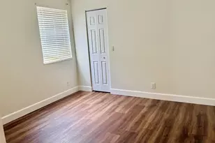 8061 SW 20th Pl, Davie, FL 33324 - Photo 12