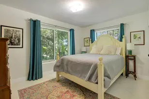 528 Driftwood Rd, North Palm Beach, FL 33408 - Photo 18