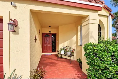 183 Island Way, Greenacres, FL 33413 - Photo 2