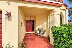 183 Island Way, Greenacres, FL 33413 - Photo 2
