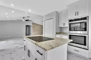 8866 NW 2nd Pl, Coral Springs, FL 33071 - Photo 28