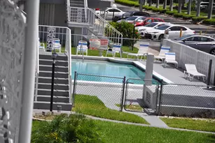 630 Layne Blvd, Hallandale Beach, FL 33009 - Photo 20