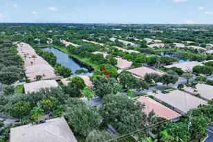 2521 S Coral Trace Cir, Delray Beach, FL 33445 - Photo 46