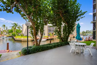 17 Royal Palm Way #6010, Boca Raton, FL 33432 - Photo 36