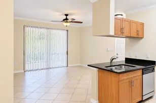 6386 Emerald Dunes Dr, West Palm Beach, FL 33411 - Photo 16