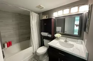 110 Villa Cir, Boynton Beach, FL 33435 - Photo 8