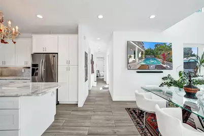 2502 NE 6th Avenue, Wilton Manors, FL 33305 - Photo 14