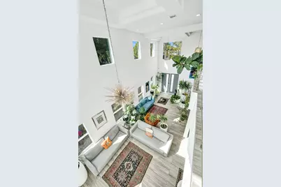 2502 NE 6th Avenue, Wilton Manors, FL 33305 - Photo 24